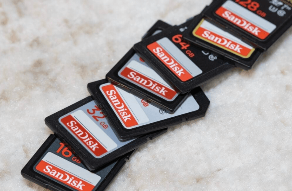 آیا سهام Sandisk در سال ۲۰۲۶ تقسیم میشود؟ آنچه سرمایهگذاران باید بدانند